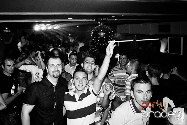 Distracţie în Seven, 