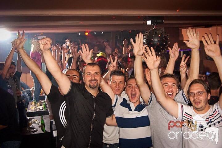 Distracţie în Seven, 