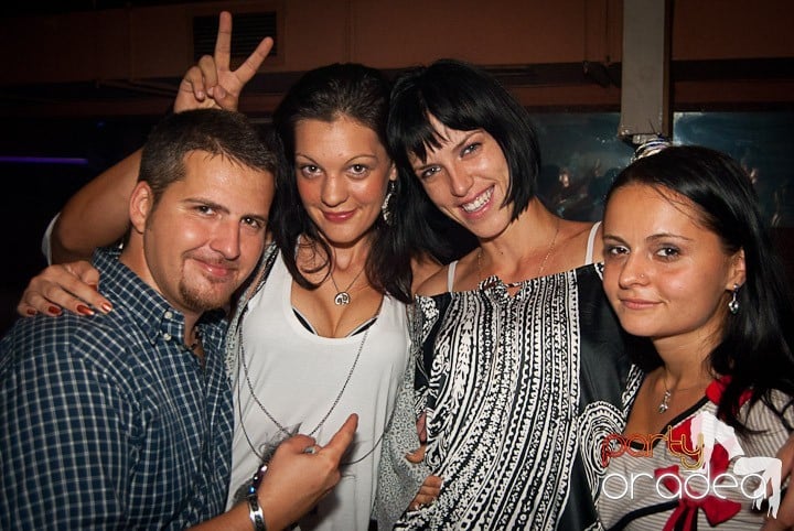 Distracţie în Seven, 