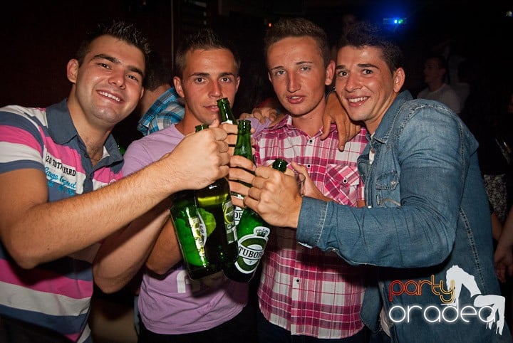 Distracţie în Seven, 