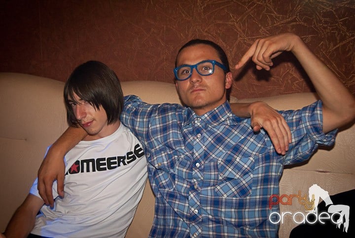 Distracţie în Seven, 