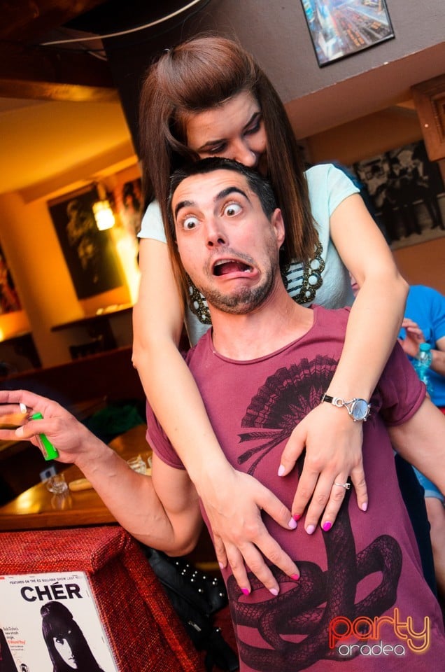 Distracţie în Window Pub, 