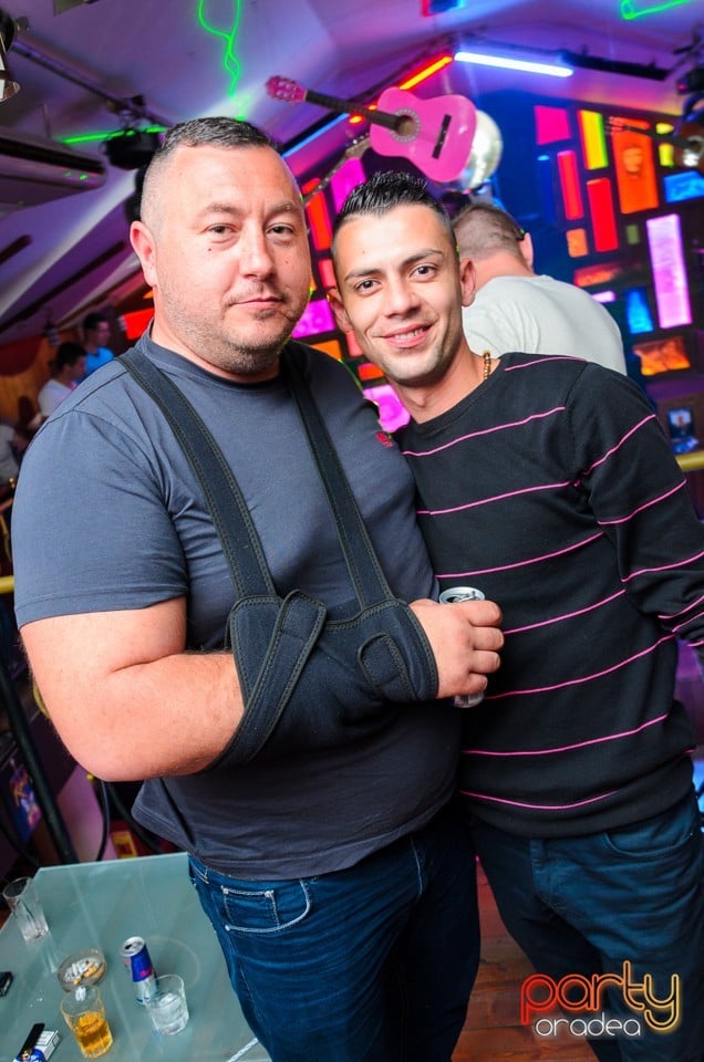 Distracţie în Window Pub, 