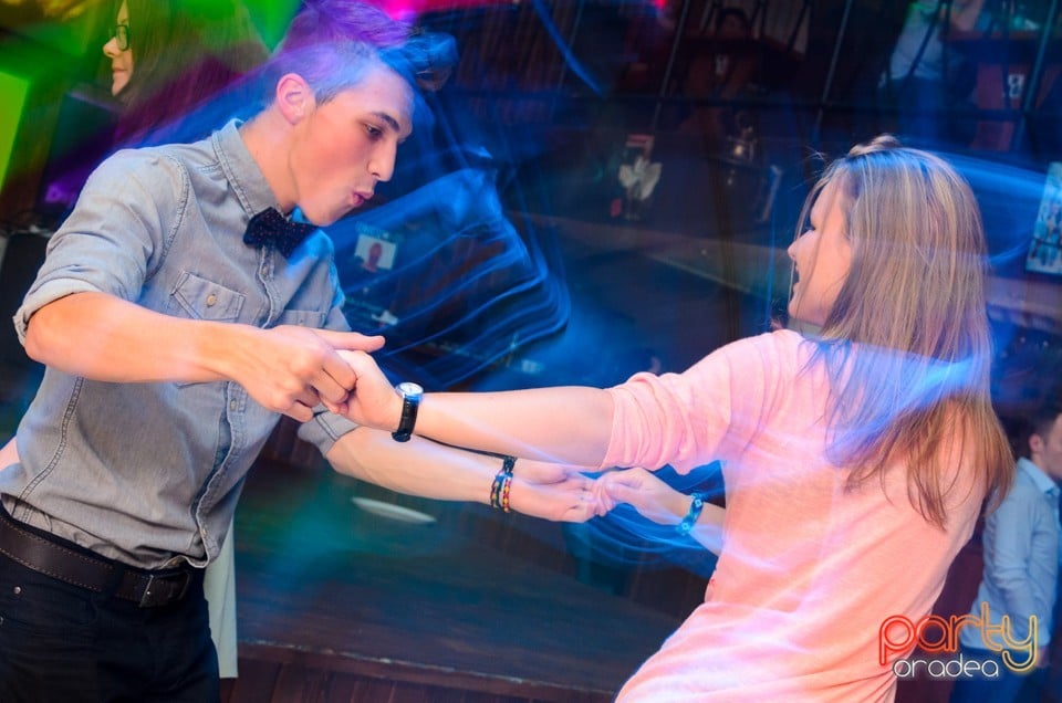 Distracţie în Window Pub, 