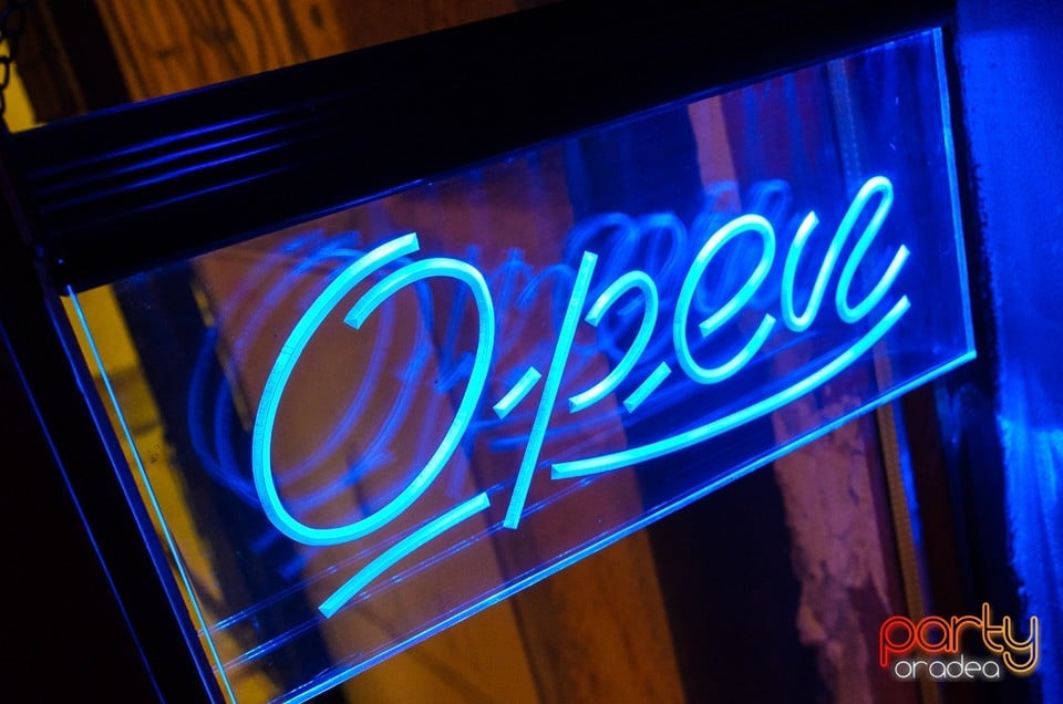 Distracţie în Window Pub, 