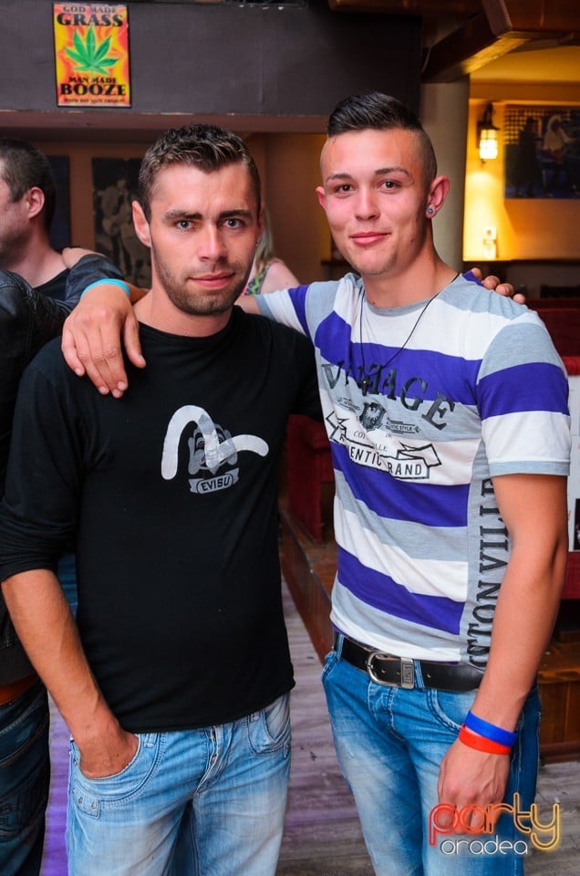 Distracţie în Window Pub, 