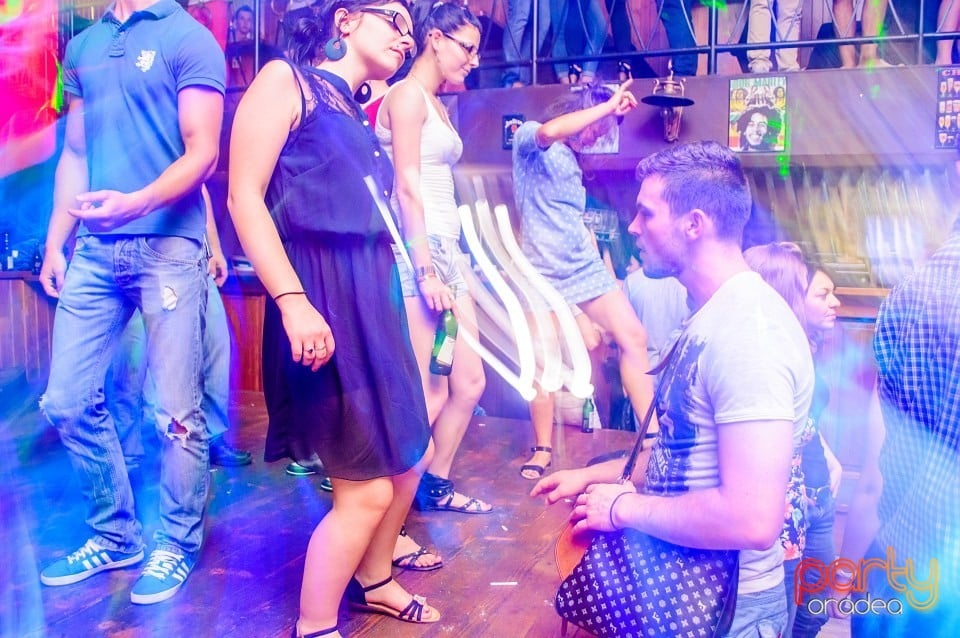 Distracţie în Window Pub, 