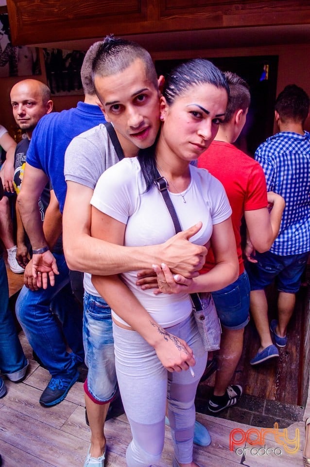 Distracţie în Window Pub, 