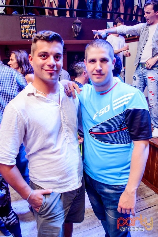 Distracţie în Window Pub, 