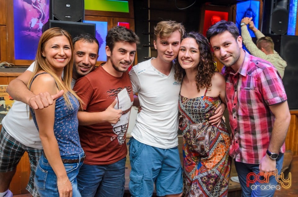 Distracţie în Window Pub, 