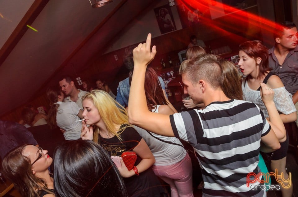 Distracţie în Window Pub, 