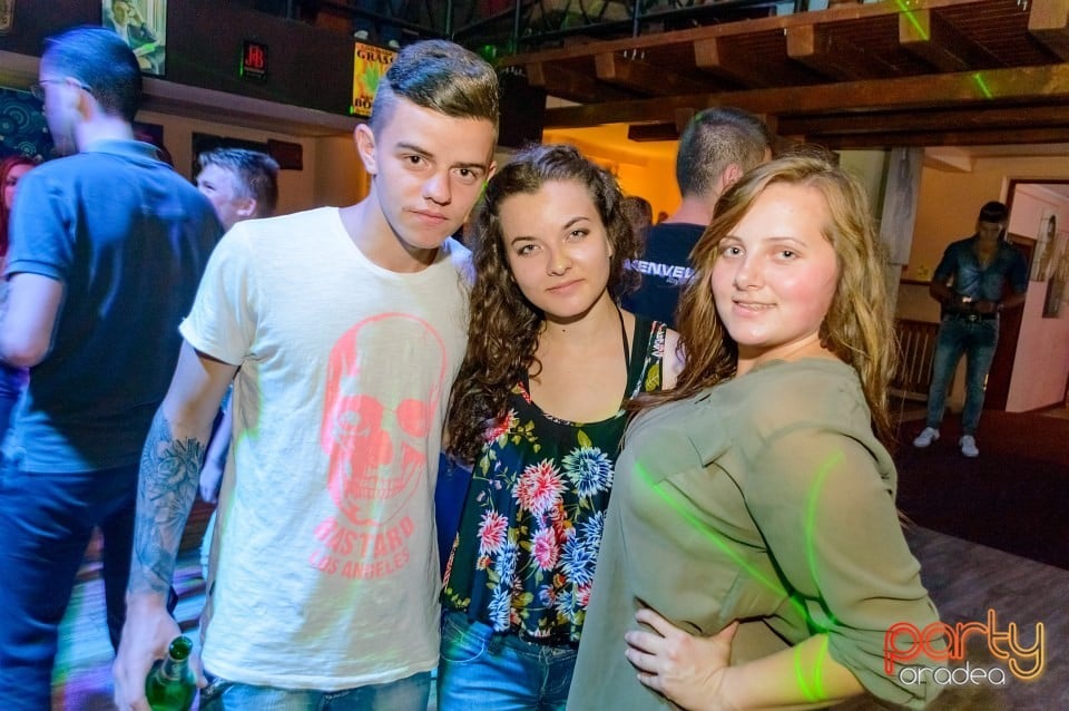 Distracţie în Window Pub, 