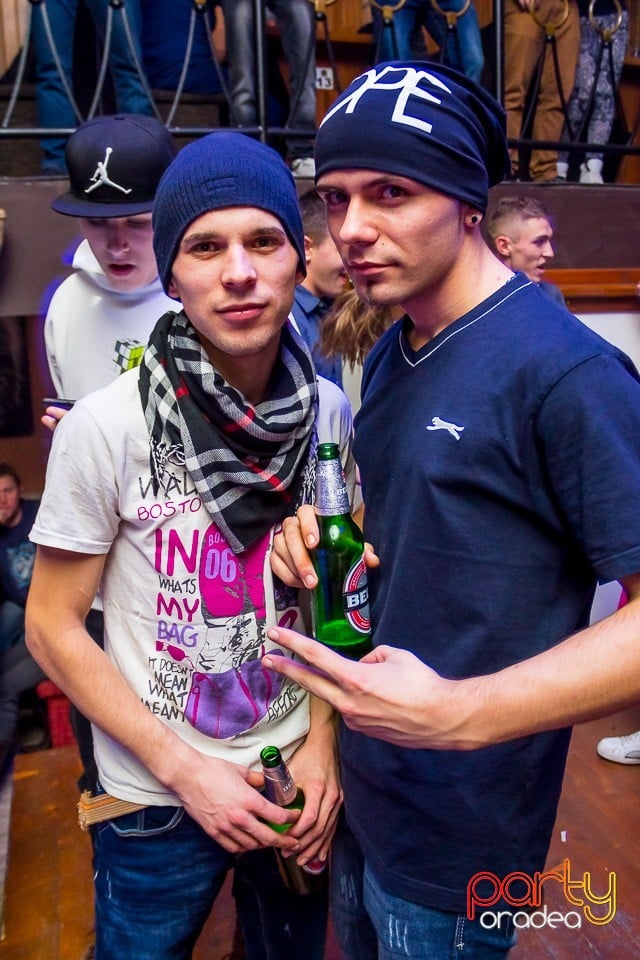 Distracţie în Window Pub, 