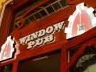Distracţie în Window Pub