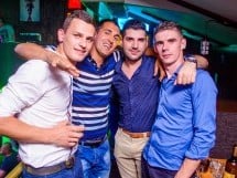 Distracţie în Window Pub