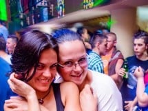 Distracţie în Window Pub