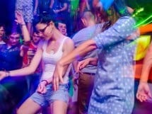 Distracţie în Window Pub