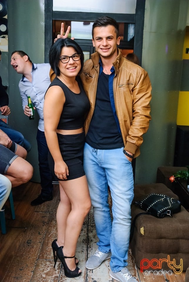 Distracţie în Yellow, 