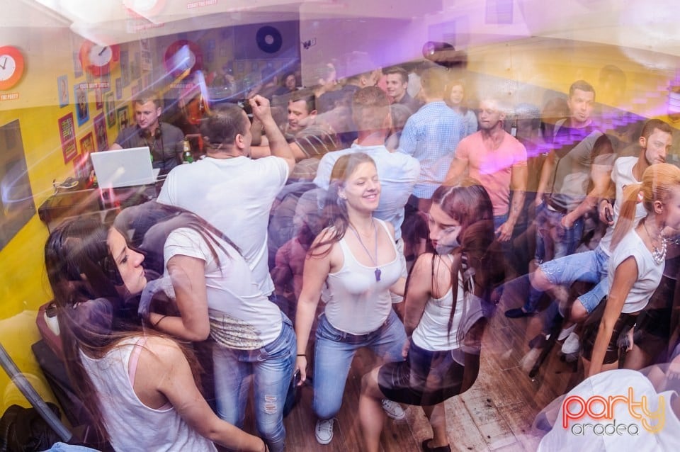 Distracţie în Yellow, 