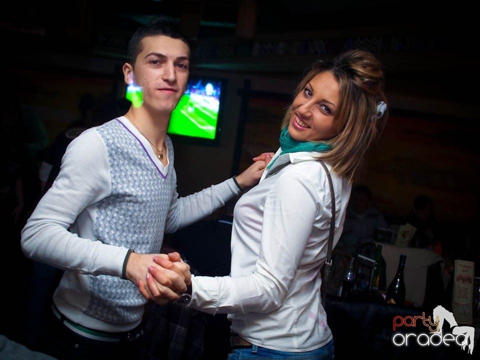 Distracţie în Zulu Caffe, Zulu Caffe