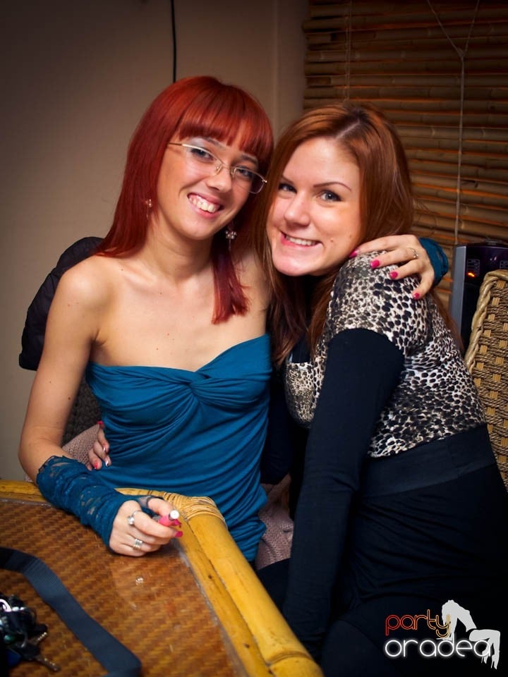 Distracţie în Zulu Caffe, Zulu Caffe