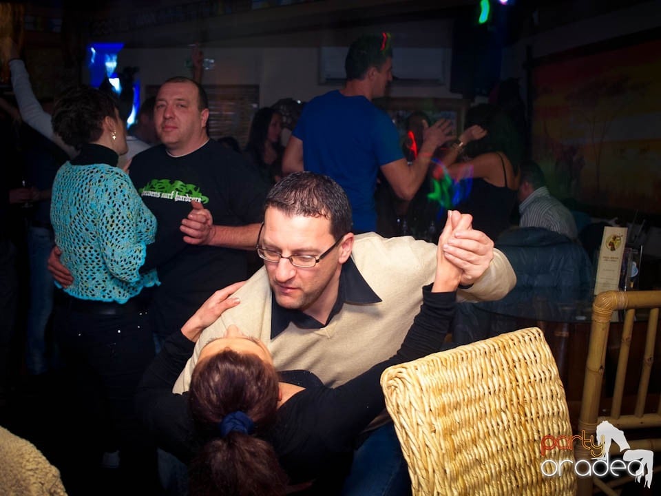 Distracţie în Zulu Caffe, Zulu Caffe