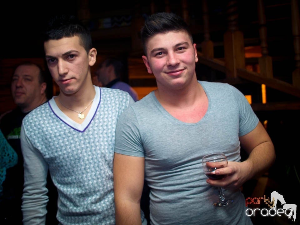 Distracţie în Zulu Caffe, Zulu Caffe