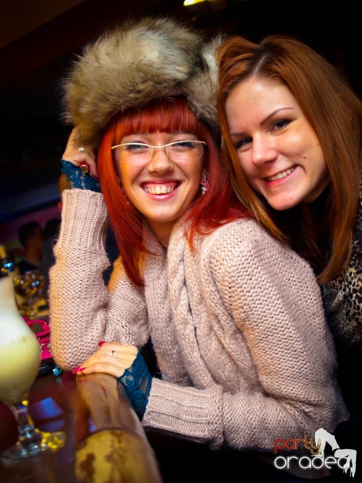 Distracţie în Zulu Caffe, Zulu Caffe