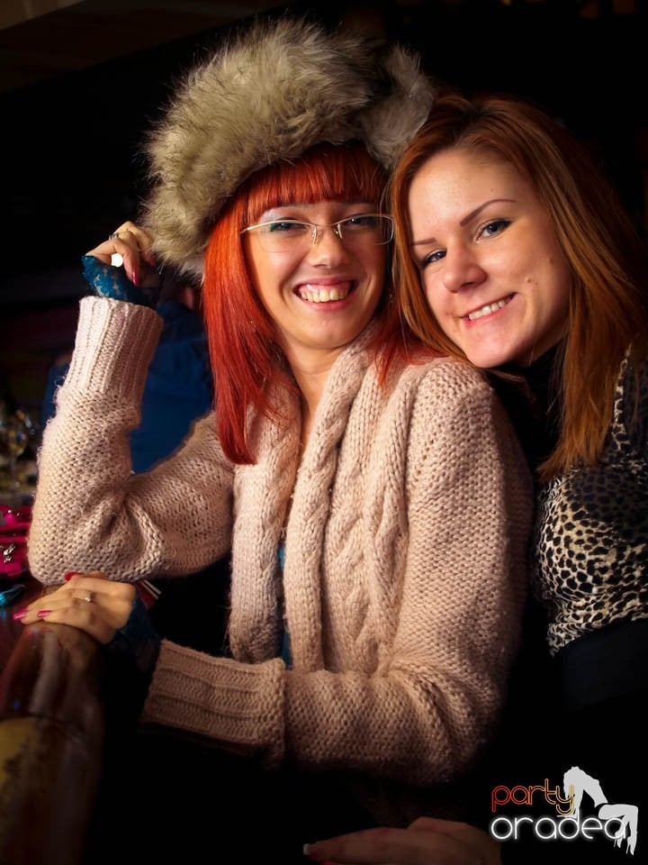 Distracţie în Zulu Caffe, Zulu Caffe