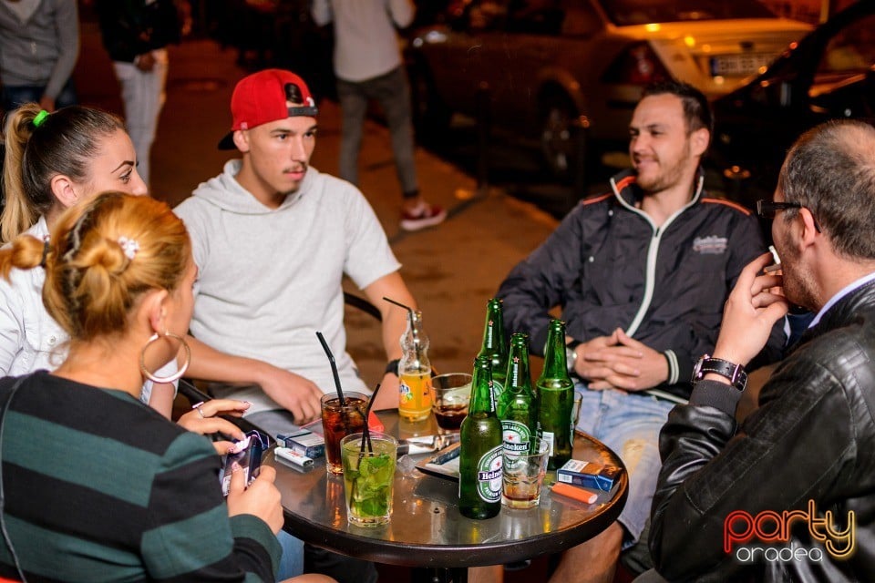Distracţie la Juice, Juice