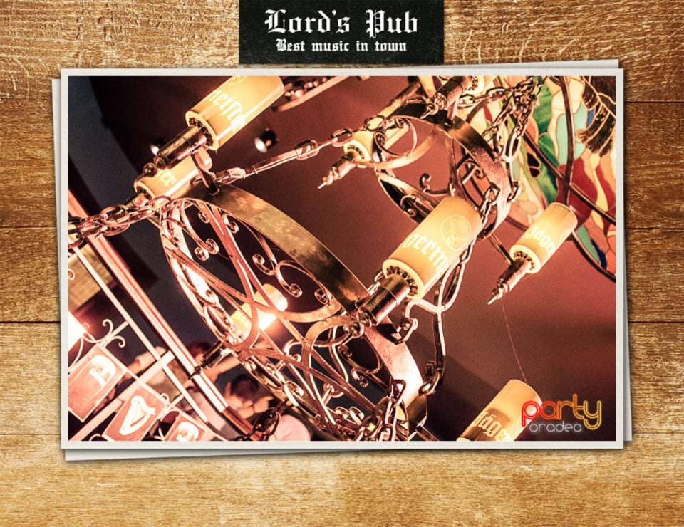 Distracție la Lord's Pub, Lord's Pub