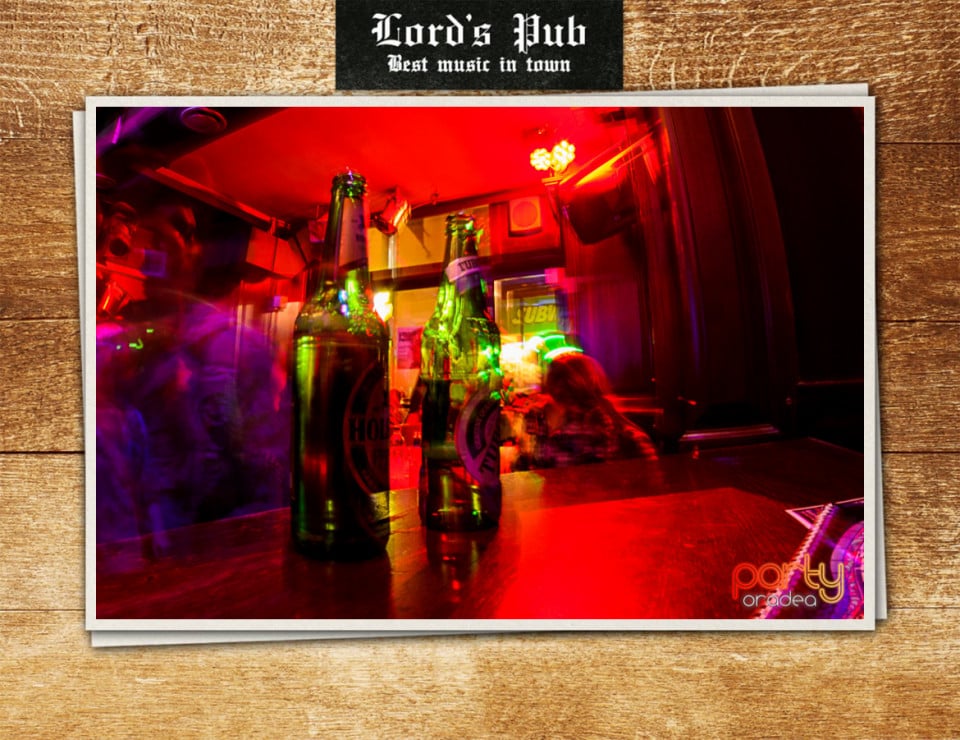 Distracție la Lord's Pub, Lord's Pub