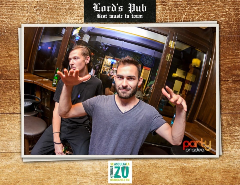 Distracţie la Lord's, Lord's Pub