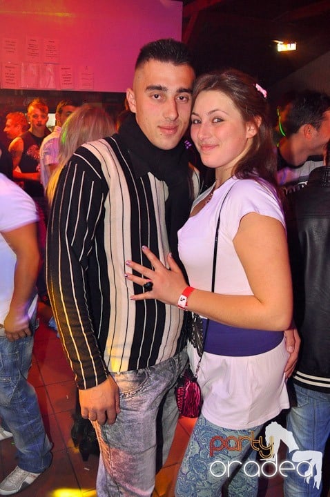 Distracţie la maxim în Disco Faház, 