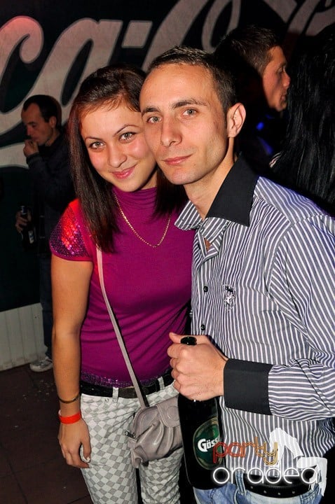 Distracţie la maxim în Disco Faház, 