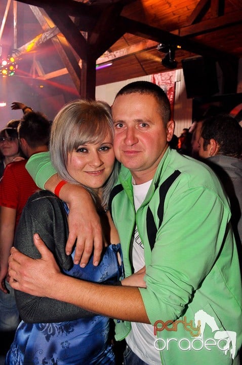 Distracţie la maxim în Disco Faház, 