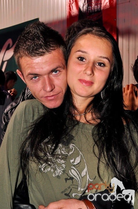 Distracţie la maxim în Disco Faház, 