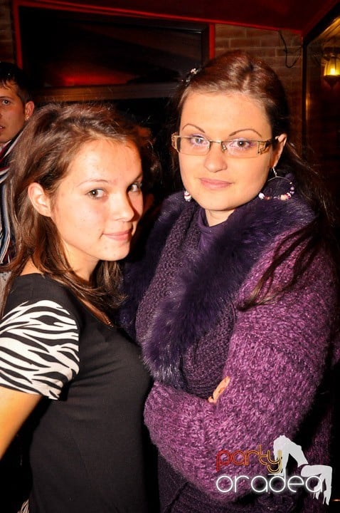 Distracţie la maxim în Disco Faház, 