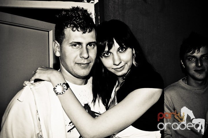 Distracţie la maxim în Disco Faház, 