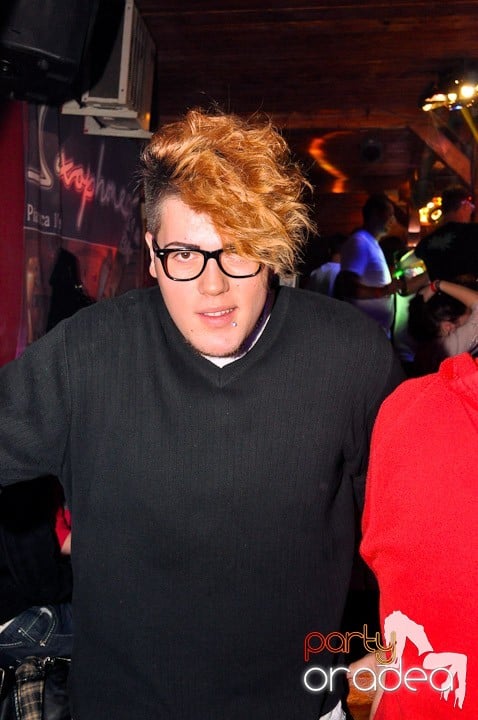 Distracţie la maxim în Disco Faház, 