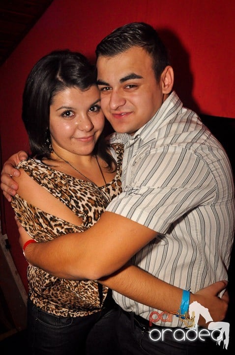 Distracţie la maxim în Disco Faház, 