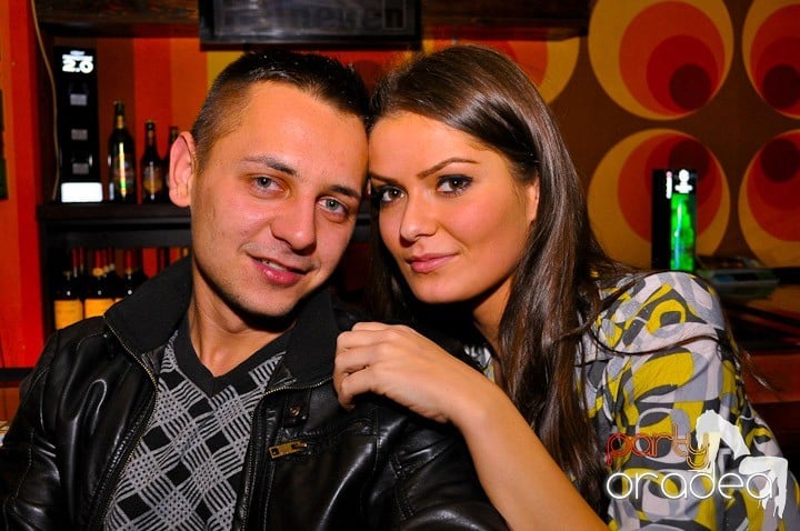 Distracţie la maxin în Juice, Juice