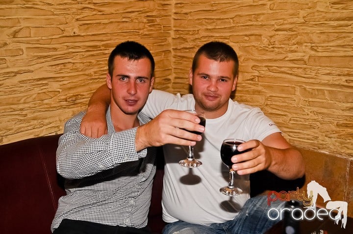 Distracţie la superlativ în Downtown, 