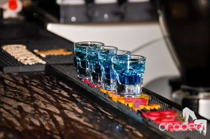 Distracţie la superlativ în Downtown, 