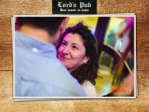 Distracţie în Lord's Pub