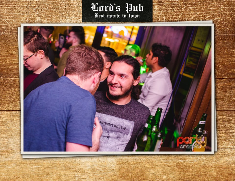 Distracţie în Lord's Pub, Lord's Pub