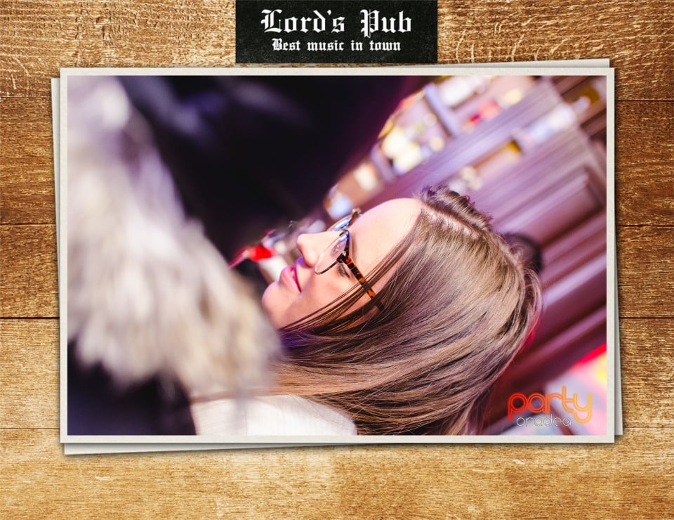 Distracţie în Lord's Pub, Lord's Pub