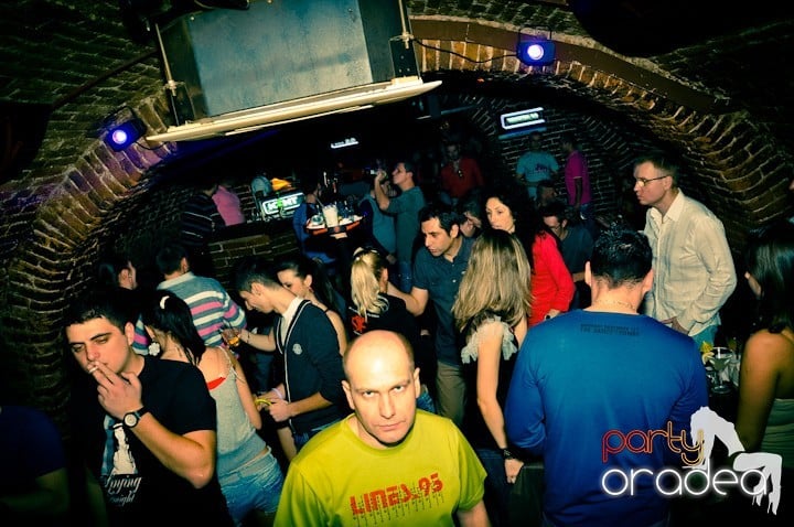 Distracţie până în zorii zilei, 