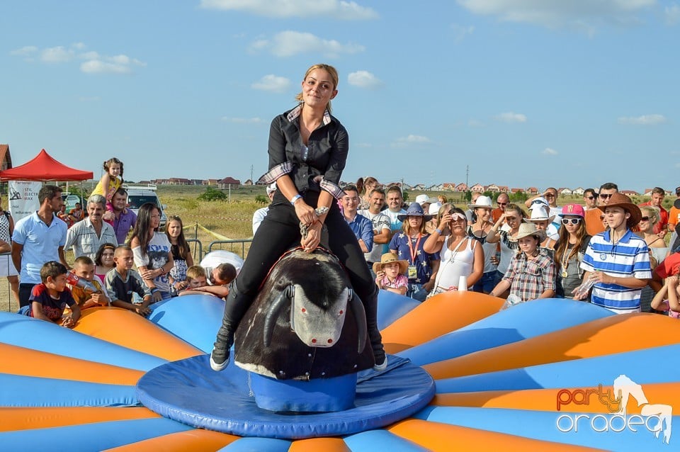 Distractie si concursuri la Rodeo, Băile Felix