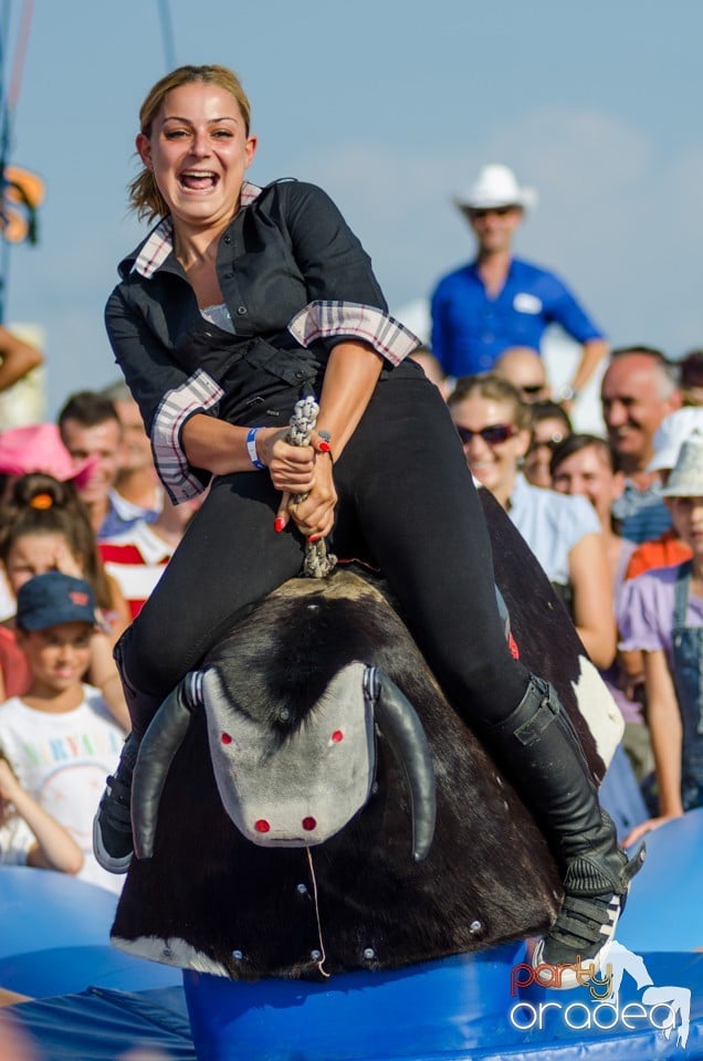 Distractie si concursuri la Rodeo, Băile Felix